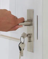 Lock Key Shop Alexandria, VA 703-586-9669 Lock Key Shop Alexandria, VA 703-586-9669